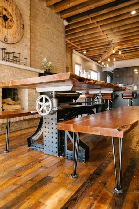 Chicago Mid-Century Gem Steps From United Center Villa Ngoại thất bức ảnh