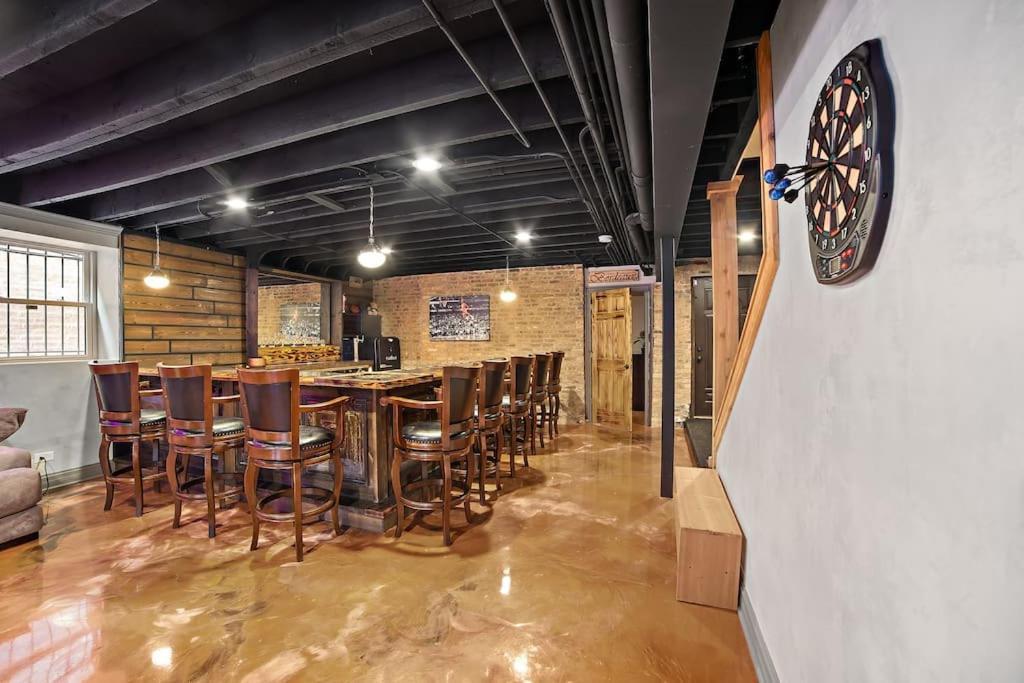 Chicago Mid-Century Gem Steps From United Center Villa Ngoại thất bức ảnh