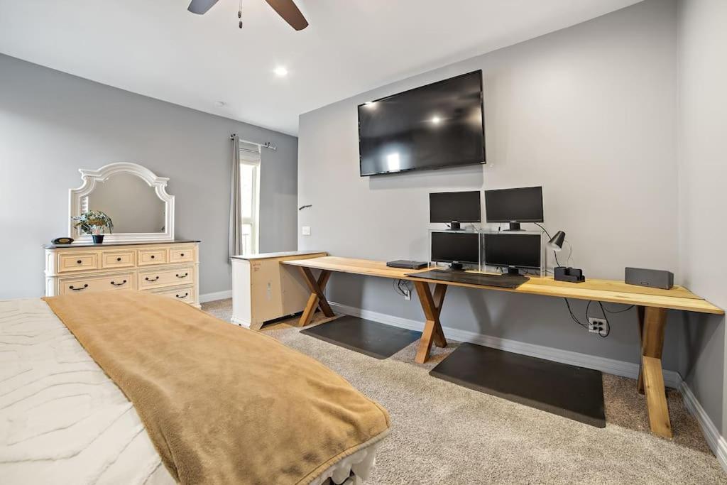 Chicago Mid-Century Gem Steps From United Center Villa Ngoại thất bức ảnh