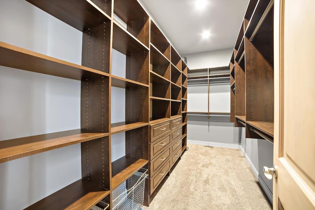 Chicago Mid-Century Gem Steps From United Center Villa Ngoại thất bức ảnh