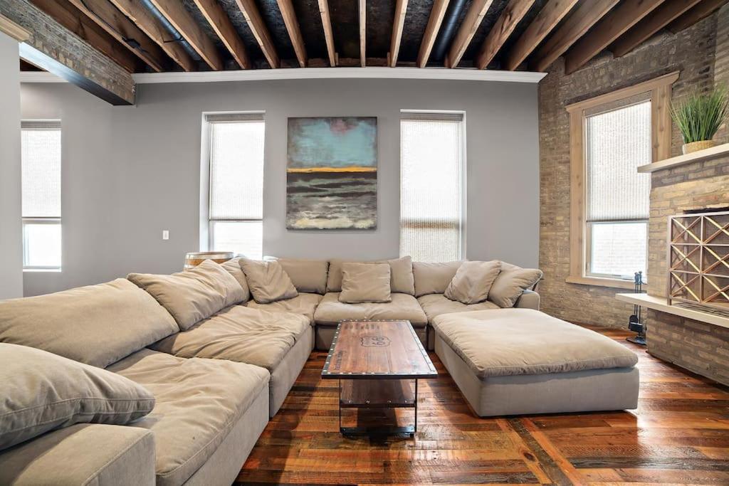 Chicago Mid-Century Gem Steps From United Center Villa Ngoại thất bức ảnh